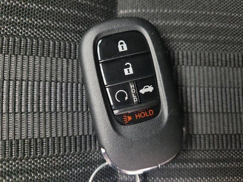 Used 2022 Honda Civic Sport image 32