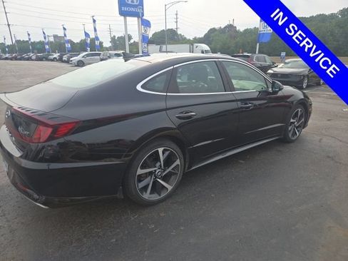 Used 2023 Hyundai Sonata SEL Plus w/ Preferred Accessory Package FWD image 5