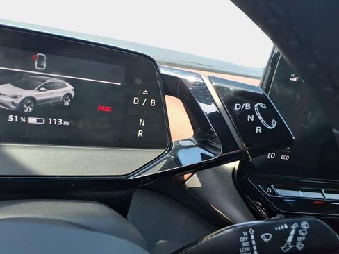 Used 2023 Volkswagen ID.4 Pro image 21