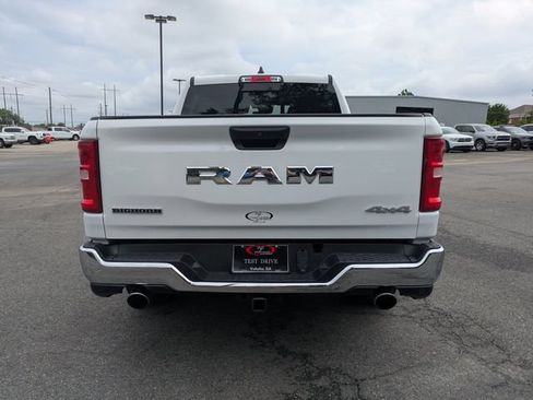Used 2025 RAM 1500 Big Horn AWD/4WD image 5