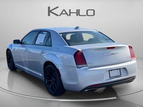 Used 2020 Chrysler 300 S RWD image 2