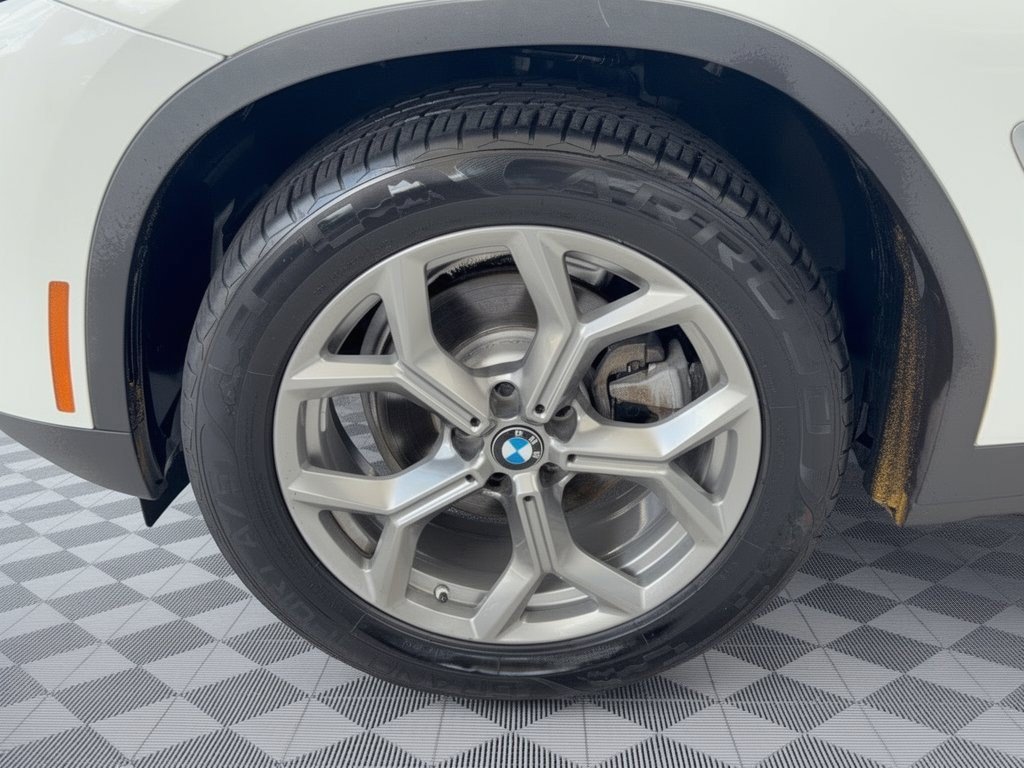 Used 2022 BMW X3 sDrive30i w/ Convenience Package RWD image 13