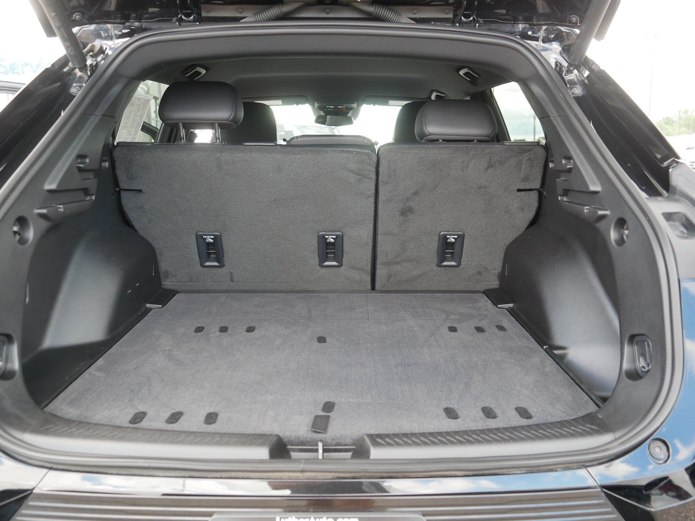 Used 2024 Chevrolet Equinox EV LT w/ LPO, All-Weather Mat Package FWD image 18