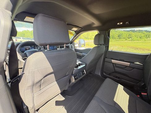 Used 2025 Ford F150 STX w/ Equipment Group 201A FX4 AWD/4WD image 18