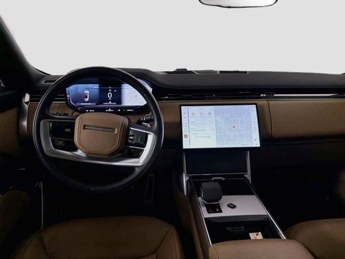 Certified 2024 Land Rover Range Rover SE AWD/4WD image 23