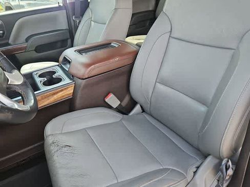 Used 2018 GMC Sierra 1500 SLT AWD/4WD image 32