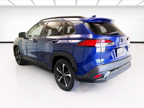 Used 2023 Toyota Corolla Cross AWD Hybrid w/ Convenience Package image 6