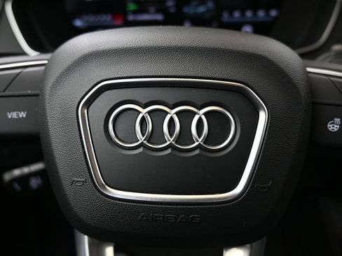 Used 2023 Audi Q5 2.0T Premium Plus AWD/4WD image 28