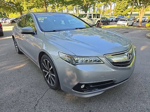 Used 2015 Acura TLX V6 SH-AWD w/ Advance Package image 2