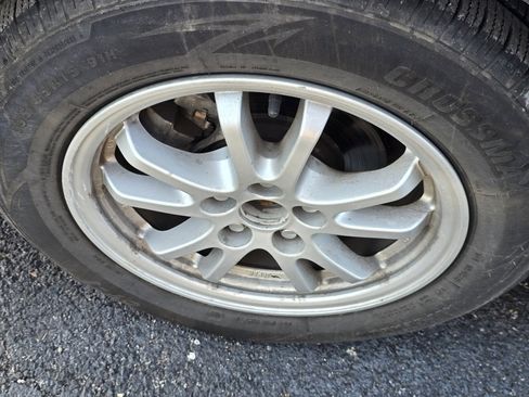 Used 2021 Toyota Corolla LE image 23