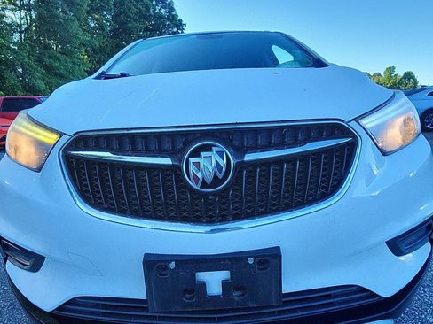 Used 2019 Buick Encore Preferred FWD image 11