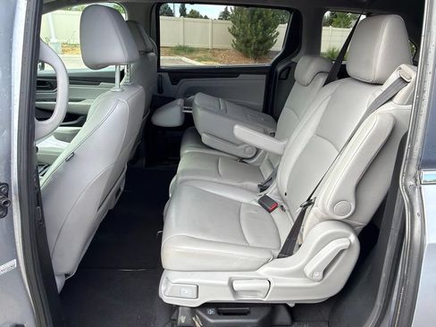 Used 2021 Honda Odyssey EX-L image 13