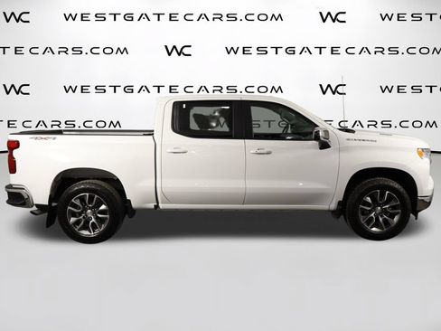 Used 2024 Chevrolet Silverado 1500 LT AWD/4WD image 47