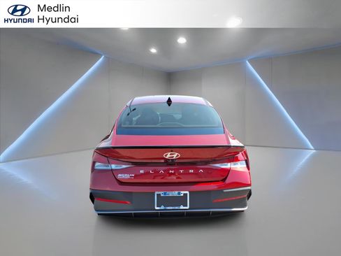 New 2026 Hyundai Elantra Sport FWD image 4