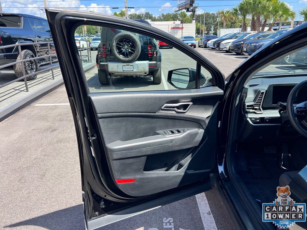 Used 2024 Kia Sportage LX FWD image 23