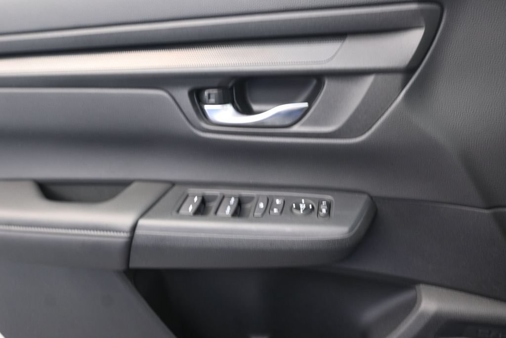 Used 2025 Honda CR-V EX image 16