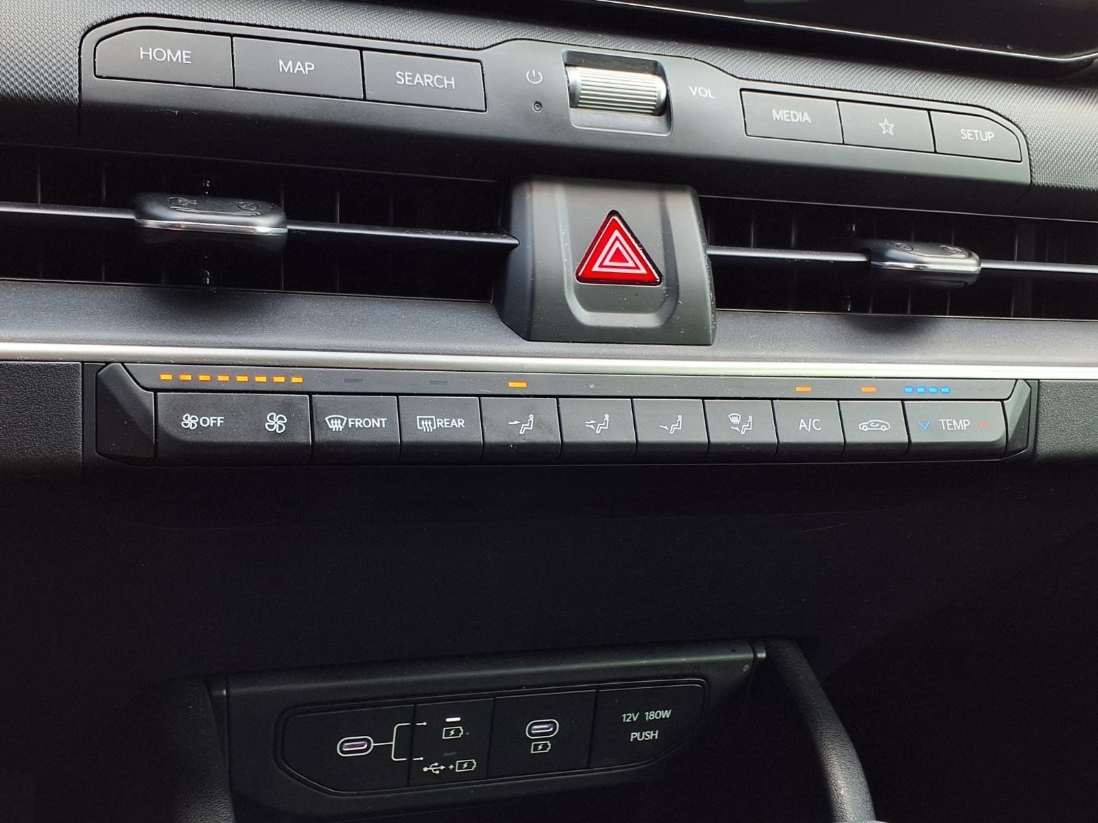 Used 2025 Kia K4 FWD image 20