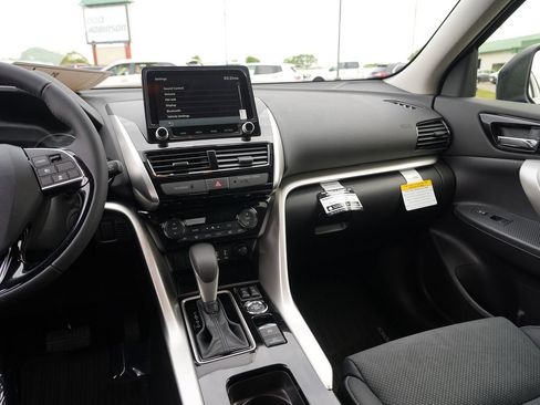 New 2026 Mitsubishi Eclipse Cross SE AWD/4WD image 19
