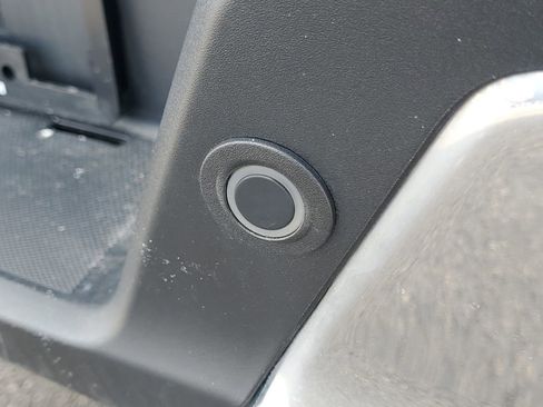 Used 2023 Ford F150 XLT w/ Trailer Tow Package image 27