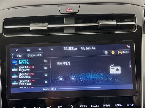 Used 2023 Hyundai Tucson Limited w/ Cargo Package image 21