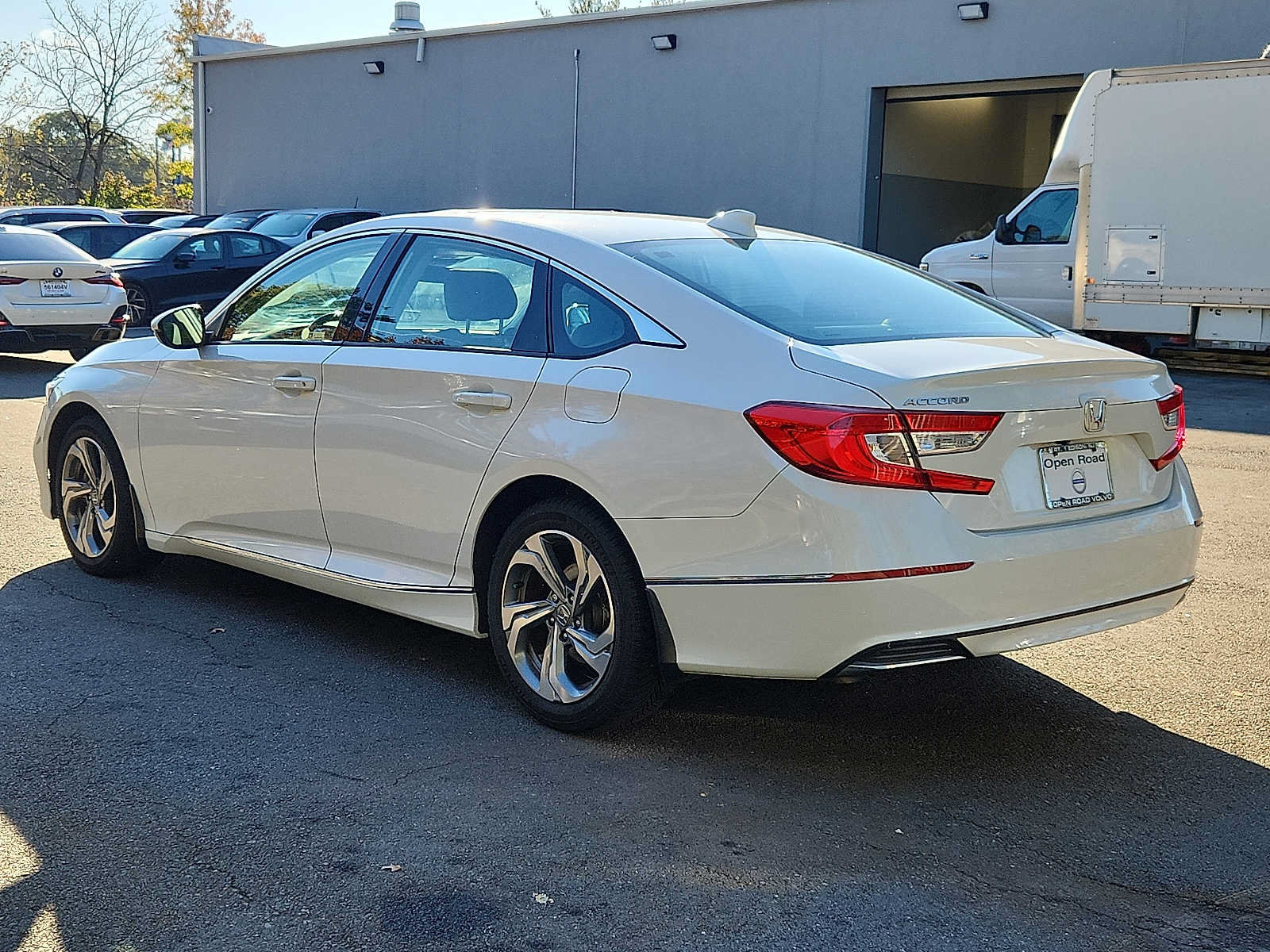 Used 2018 Honda Accord EX-L image 4