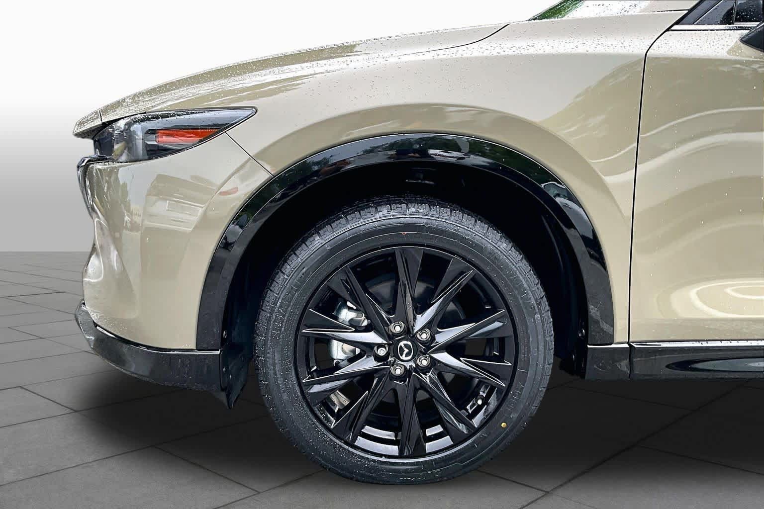Used 2024 MAZDA CX-5 Carbon Edition AWD/4WD image 11