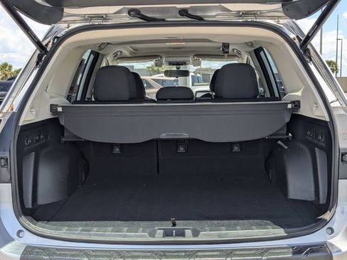 Used 2021 Subaru Forester Premium AWD/4WD image 14