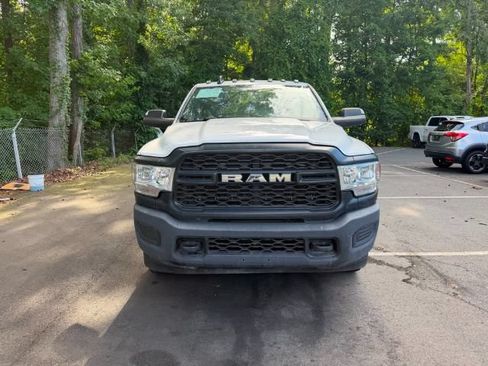 Used 2022 RAM 2500 Tradesman AWD/4WD image 2
