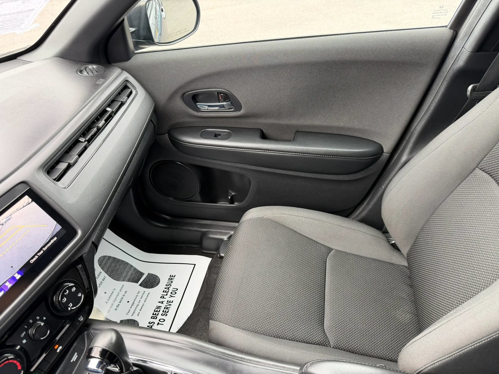 Used 2022 Honda HR-V Sport image 11