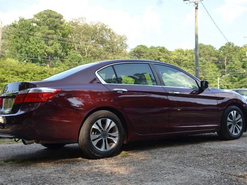 Used 2013 Honda Accord LX image 9