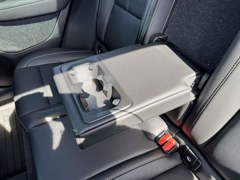 Certified 2023 Volvo XC40 B5 Plus w/ Driver Assist Package image 10