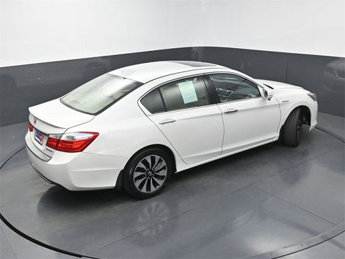 Used 2014 Honda Accord EX-L image 32
