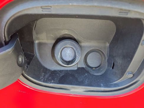 Used 2022 Chevrolet Silverado 1500 Custom image 11