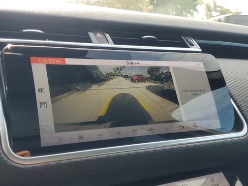 Used 2019 Land Rover Range Rover Velar S image 34