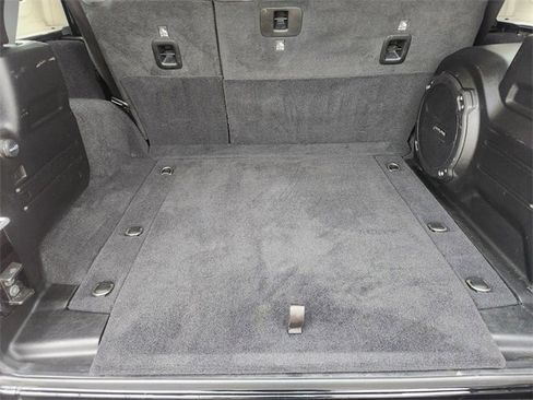 Used 2021 Jeep Wrangler Unlimited Sahara image 32