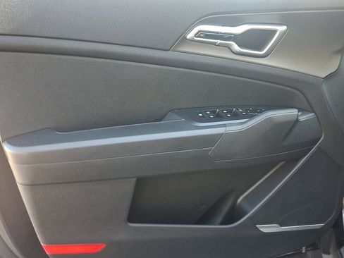 New 2026 Kia Sportage LX w/ LX Convenience Package image 14