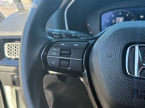 Used 2024 Honda Civic Touring image 16