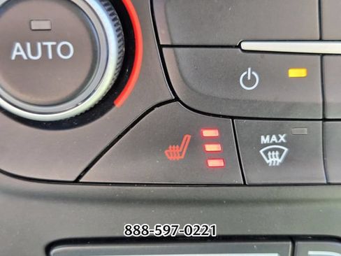 Used 2019 Ford Escape Titanium FWD image 25