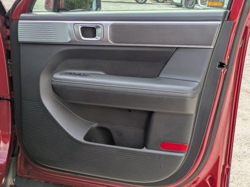 Used 2025 Hyundai Santa Fe SEL image 26