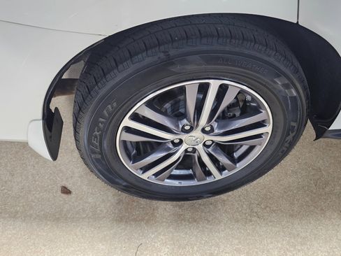 Used 2018 INFINITI QX60 Luxe w/ Premium Plus Package image 50