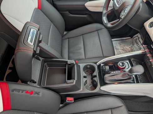 Used 2026 GMC Canyon AT4X image 24