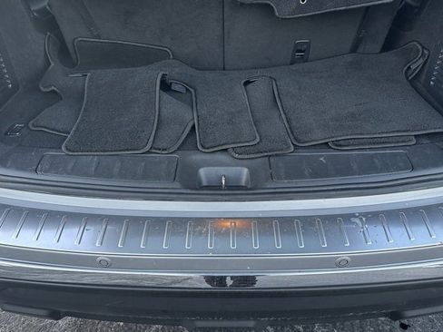 Used 2020 Nissan Pathfinder S image 16