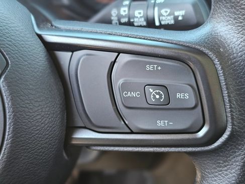 Used 2026 Jeep Wrangler Sport AWD/4WD image 19