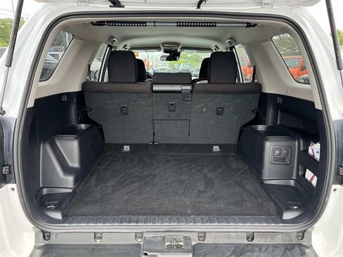 Used 2024 Toyota 4Runner TRD Off-Road image 18