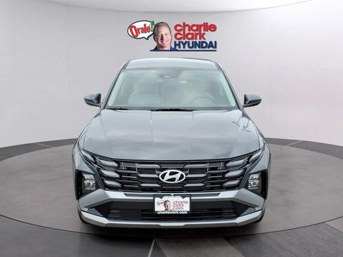 New 2026 Hyundai Tucson SE FWD image 8