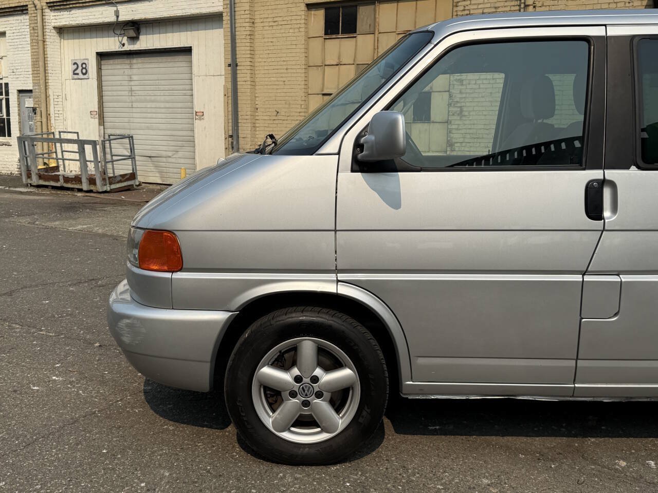 Used 2003 Volkswagen Eurovan MV FWD image 31