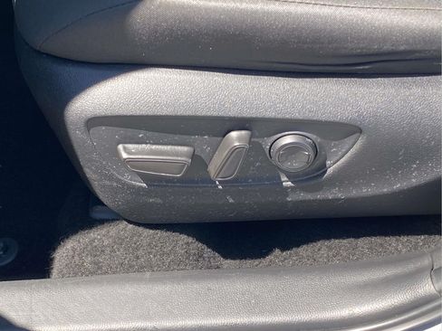 Used 2024 Toyota RAV4 XLE FWD image 14