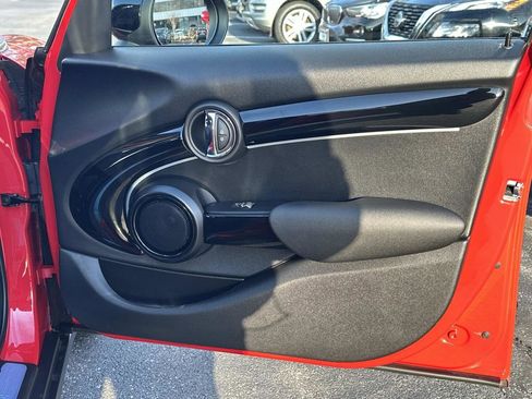 Used 2023 MINI Cooper S image 29