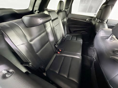 Used 2022 Jeep Grand Cherokee Limited image 27