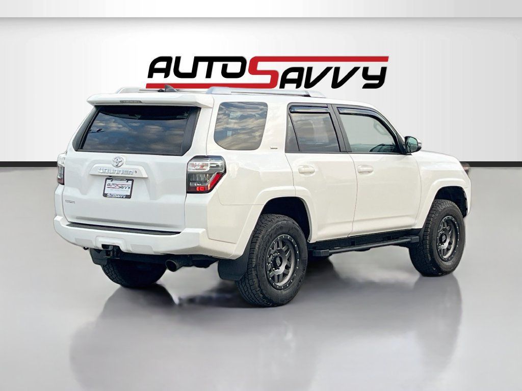 Used 2018 Toyota 4Runner SR5 Premium AWD/4WD image 7